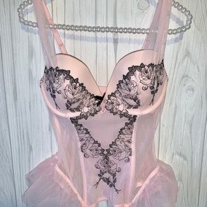 Brand new pink Victoria secret corset